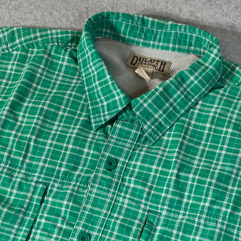 Duluth Trading Co Mens 2XL Green Plaid Nylon Spandex Short Sleeve Fishing Shirt